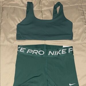 Nike Pro Teal Sports Bra and Shorts size M